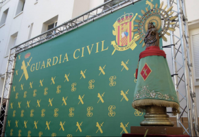 181012_visita_a_la_gc_dia_del_pilar_desfile (0)