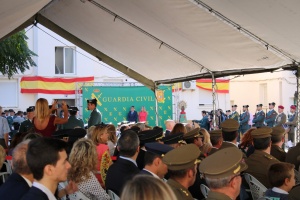 181012_visita_a_la_gc_dia_del_pilar_desfile (1)