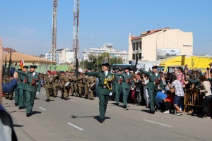181012_visita_a_la_gc_dia_del_pilar_desfile (17)