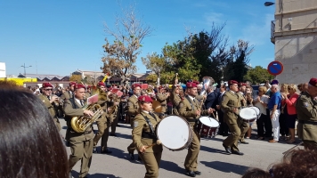 181012_visita_a_la_gc_dia_del_pilar_desfile (7)