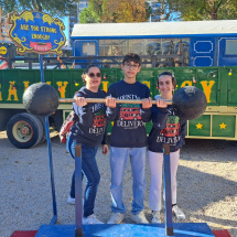 WhatsApp Image 2025-12-07 at 20.02.03